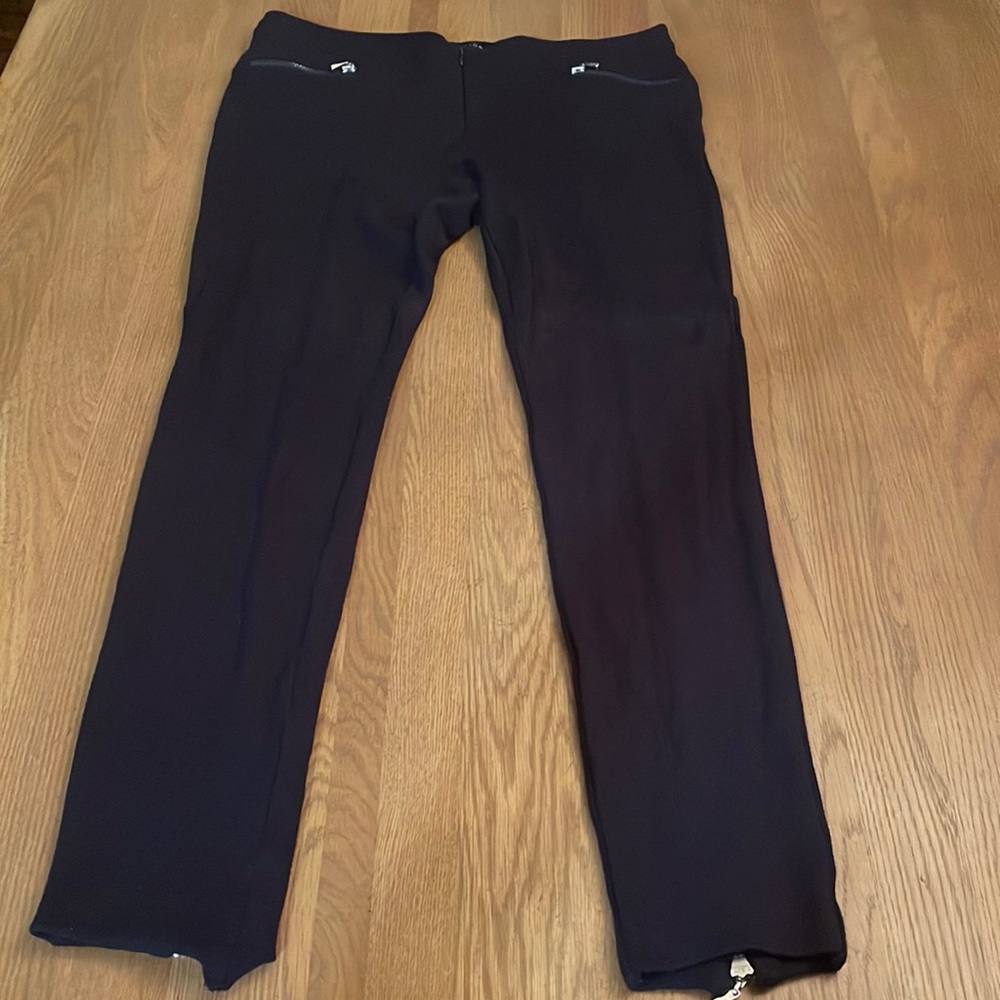ESCADA SPORT ZIPPERED PANTS